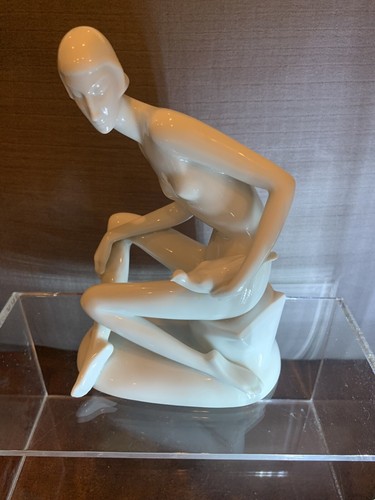 Statuina rosenthal gerard - rosenthal,